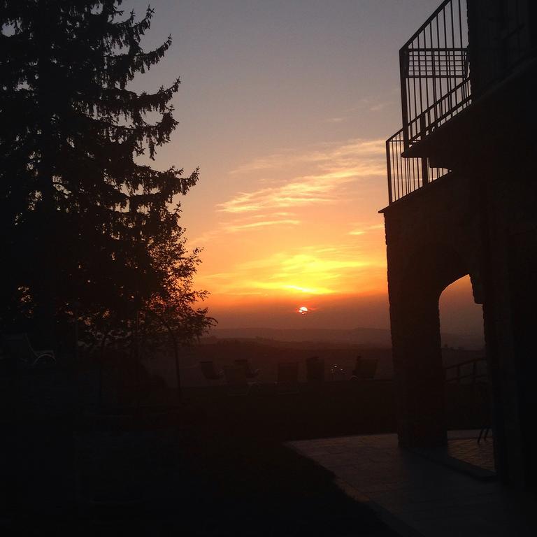 Agriturismo Il Bricco Treiso Exterior foto