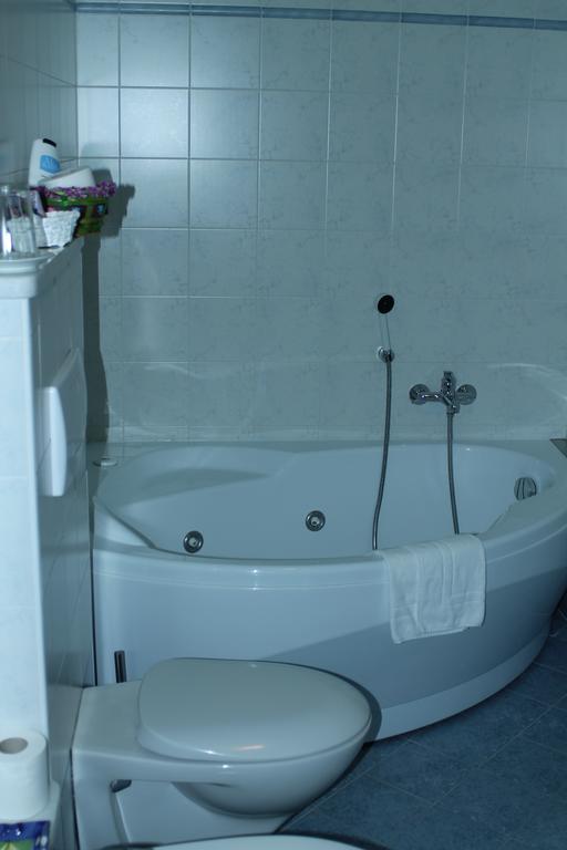 Agriturismo Il Bricco Treiso Zimmer foto